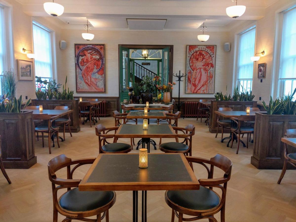 Hotel Kronacker Тиенен/Тийнен Екстериор снимка