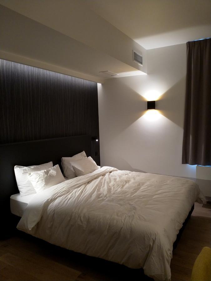 Hotel Kronacker Тиенен/Тийнен Екстериор снимка