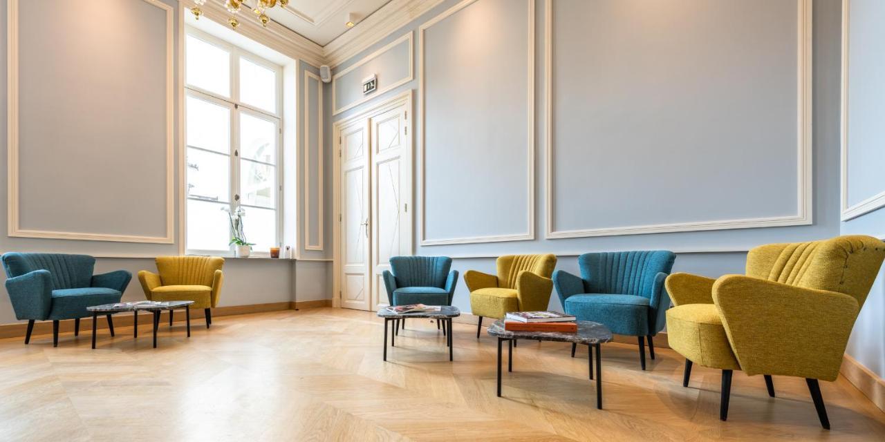 Hotel Kronacker Тиенен/Тийнен Екстериор снимка